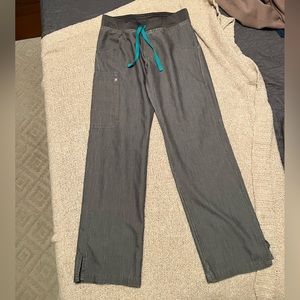 Figs Livingston Basic Scrub Pants